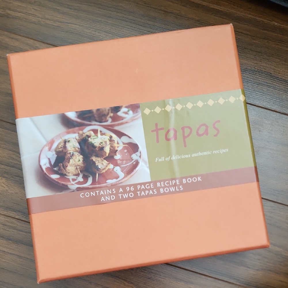 Tapas Recipe Book and Bowl Set